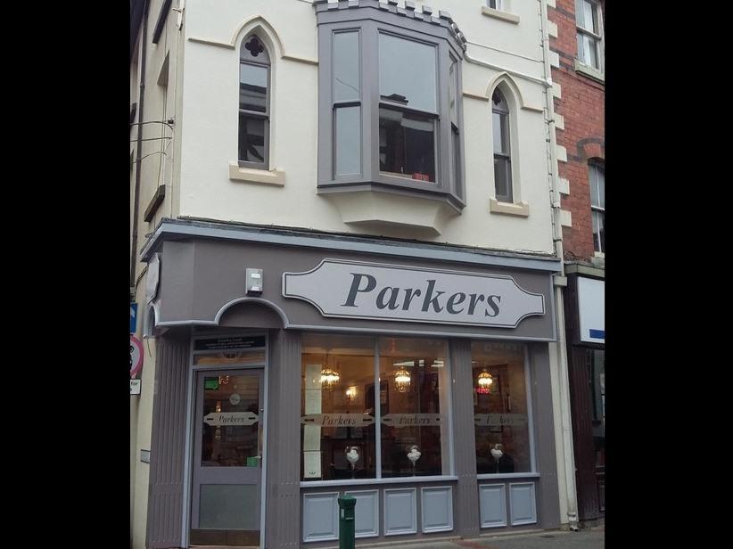 Parkers House Bed & Breakfast ニュータウン エクステリア 写真